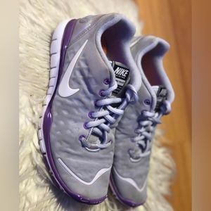 Women’s Nike Training Nike Free TR Fit Athletic Shoes 5.5